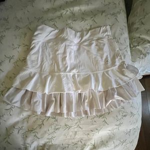Sofibella ruffle tennis skirt